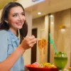 Ultimate Family Tour Guide Outside of 5-Stars Hotel in Lahore